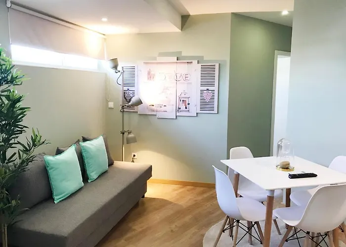 Little Tower פורטו