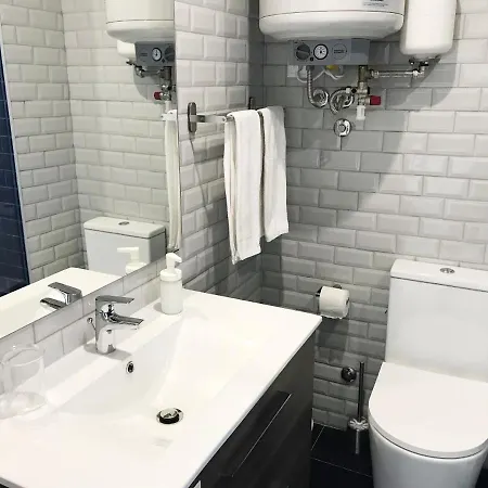 Little Tower * Порту