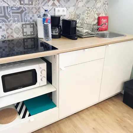 Little Tower Apartment *